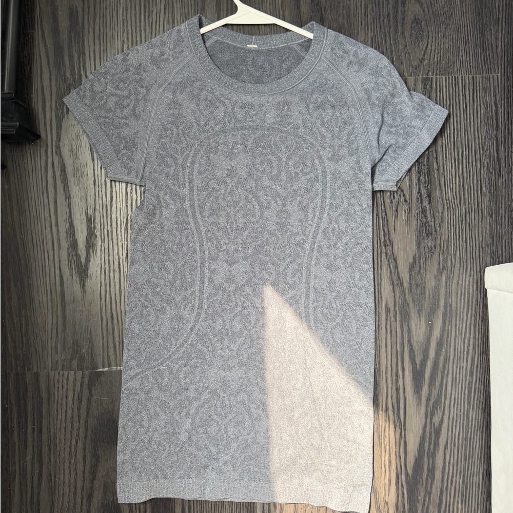 lululemon Gray top